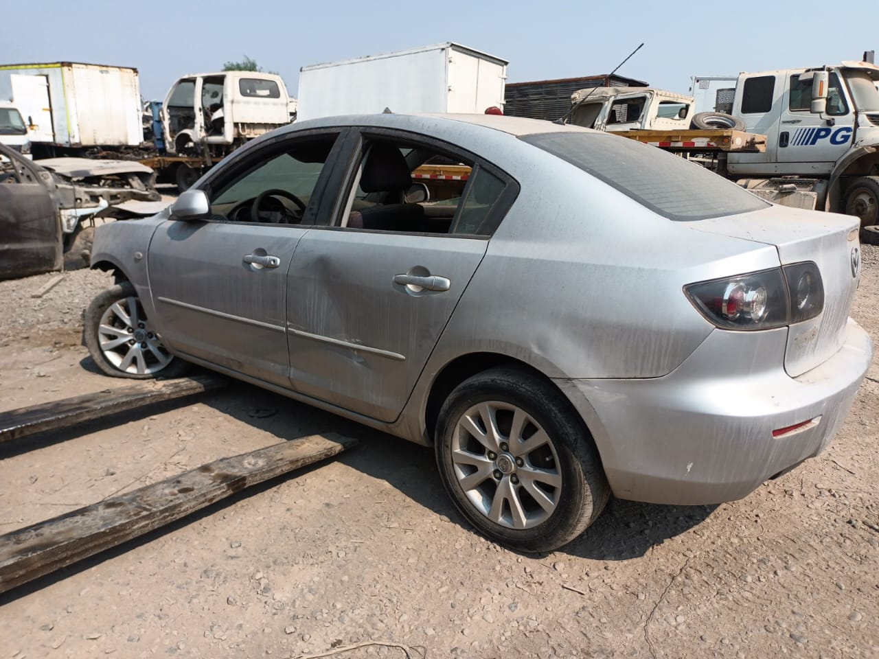  Mazda 3 2006    EN DESARME